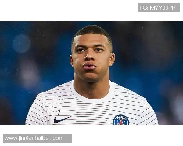 姆巴佩佩德里小蜘蛛身价未变动合理性分析与市场影响探讨 姆巴佩佩德里小蜘蛛身价未变动合理性分析与市场影响探讨