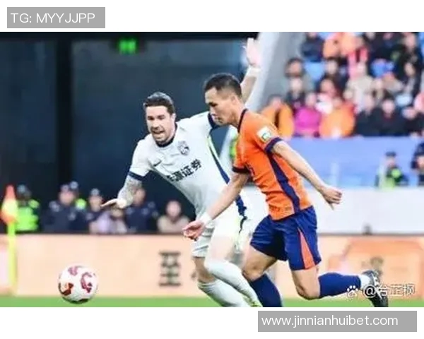 海牛险胜之战陈哲超精彩进球遭判越位引发争议 海牛险胜之战陈哲超精彩进球遭判越位引发争议