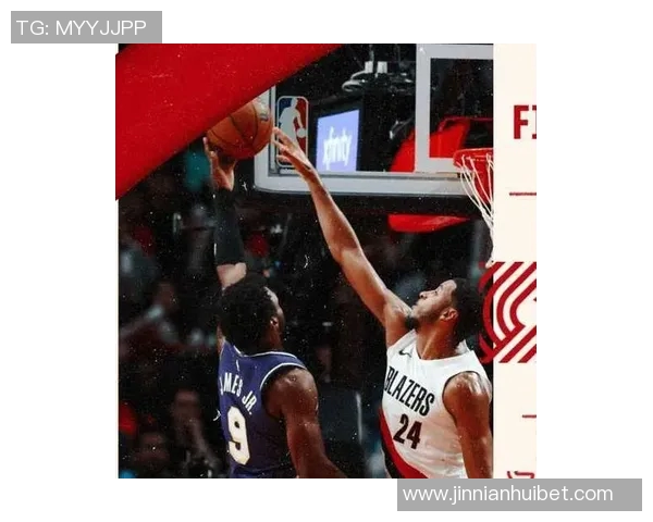 追梦精准传球布朗尼外线助攻库里高弧度三分球如虹命中